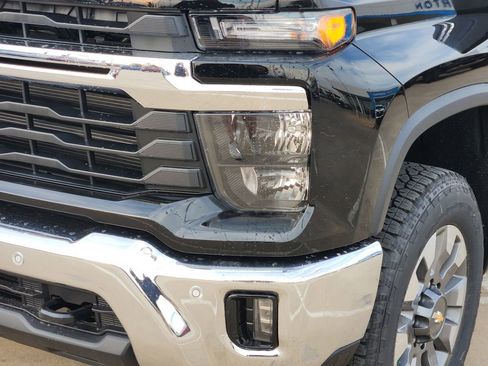 New 2026 Chevrolet Silverado 2500 LT w/ All Star Edition image 6