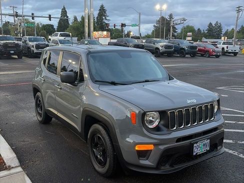 Used 2020 Jeep Renegade Sport FWD image 2