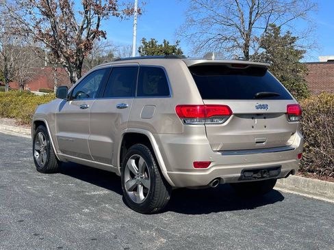 Used 2014 Jeep Grand Cherokee Overland w/ Trailer Tow Group IV RWD image 7