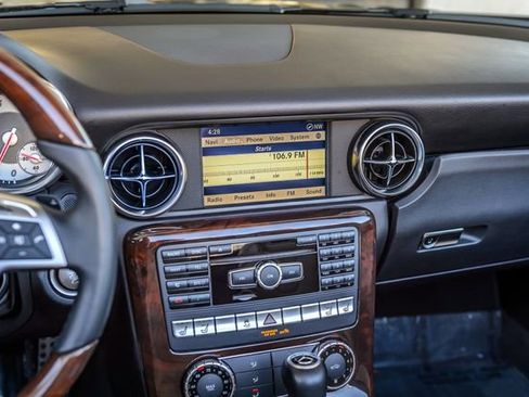 Used 2012 Mercedes-Benz SLK 250 image 37