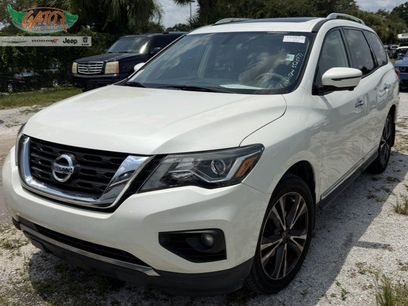 Used 2020 Nissan Pathfinder Platinum