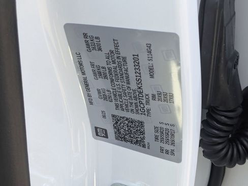 New 2025 Chevrolet Colorado Z71 image 33