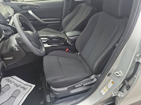 Used 2024 Mitsubishi Eclipse Cross LE AWD/4WD image 12