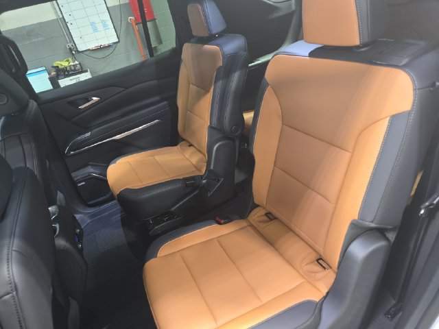New 2027 Chevrolet Traverse Z71 w/ Enhanced Driving Package AWD/4WD image 16