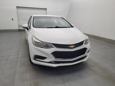 Used 2017 Chevrolet Cruze LS FWD image 14