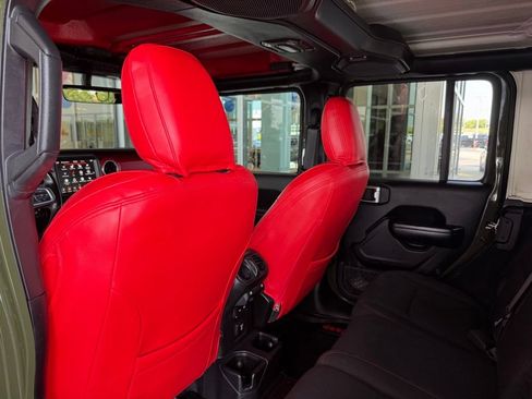 Used 2020 Jeep Wrangler Unlimited Rubicon AWD/4WD image 22