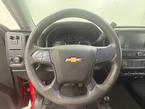 Used 2018 Chevrolet Silverado 1500 Custom w/ Custom Value Package AWD/4WD image 14