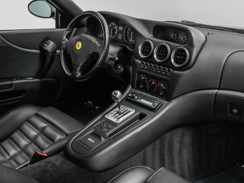 Used 1998 Ferrari 550 Maranello Coupe RWD image 25