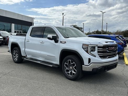 New 2026 GMC Sierra 1500 SLT w/ SLT Premium Plus Package AWD/4WD image 2
