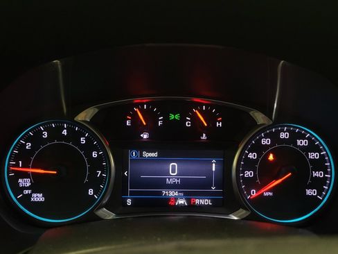 Used 2021 Chevrolet Equinox LT FWD image 23