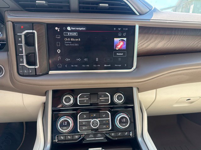 Used 2022 GMC Yukon XL Denali RWD image 15