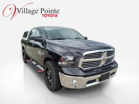 Used 2019 RAM 1500 Big Horn AWD/4WD image 5