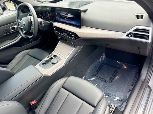 Used 2025 BMW 330i Sedan RWD image 14