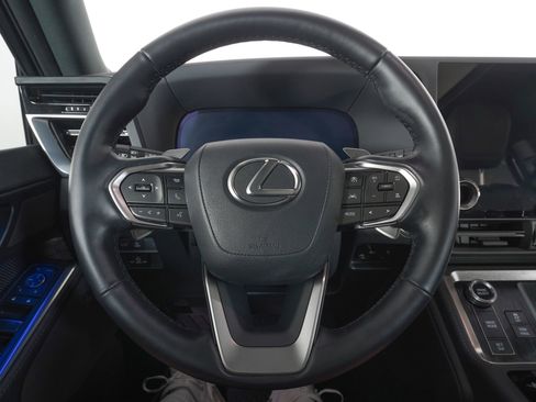 Used 2026 Lexus GX 550 w/ Accessory Package (2T) image 21