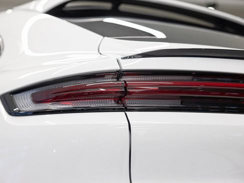 New 2024 Porsche Cayenne Coupe image 15