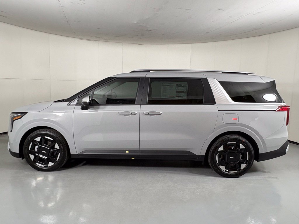 New 2026 Kia Carnival EX FWD image 5