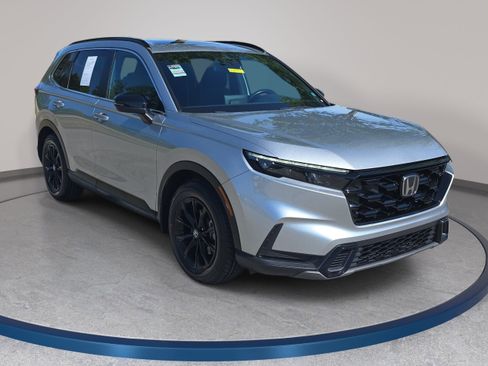 Used 2025 Honda CR-V Sport image 3
