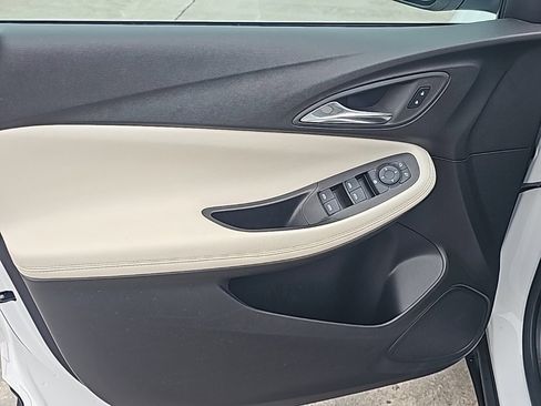 Certified 2024 Buick Encore GX Preferred image 9