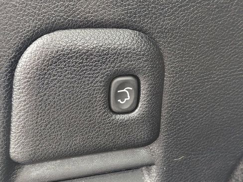 Used 2021 Jeep Grand Cherokee Trailhawk w/ Trailhawk Luxury Group image 16