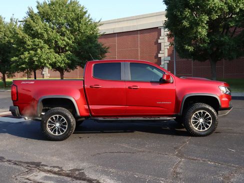 Used 2021 Chevrolet Colorado ZR2 image 31