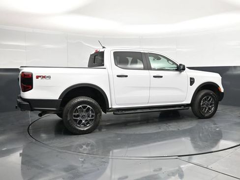 Used 2025 Ford Ranger XLT w/ FX4 Off-Road Package AWD/4WD image 2