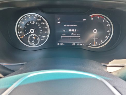 Used 2022 Genesis G70 2.0T w/ Prestige Package image 27