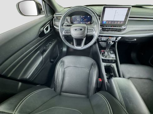 Used 2022 Jeep Compass High Altitude AWD/4WD image 14
