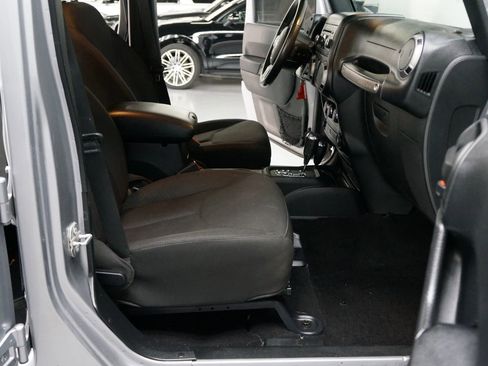 Used 2016 Jeep Wrangler Unlimited Sport w/ Quick Order Package 24S image 24