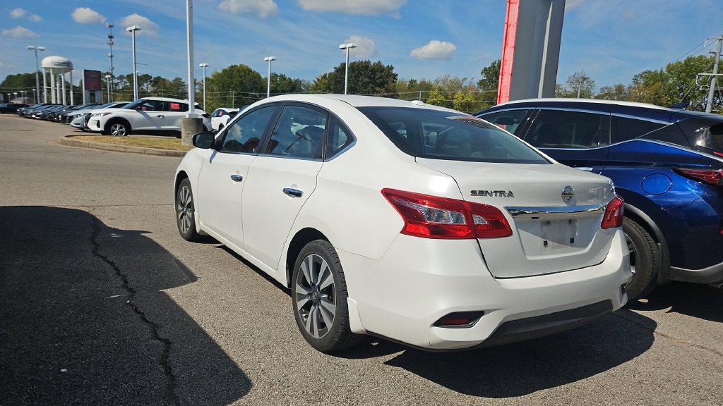Used 2019 Nissan Sentra SL FWD image 4