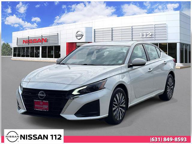 Certified 2023 Nissan Altima 2.5 SV w/ SV Premium Package AWD/4WD image 1