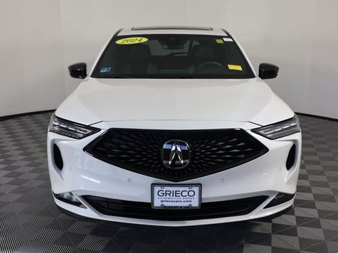 Used 2024 Acura MDX A-Spec image 3