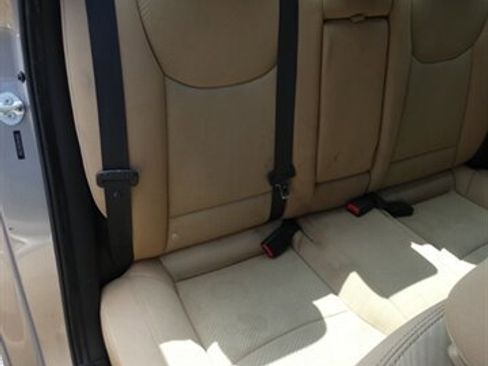 Used 2013 Hyundai Elantra GLS w/ Preferred Pkg FWD image 51