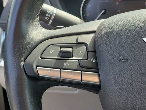 Used 2022 Cadillac XT4 Luxury image 30