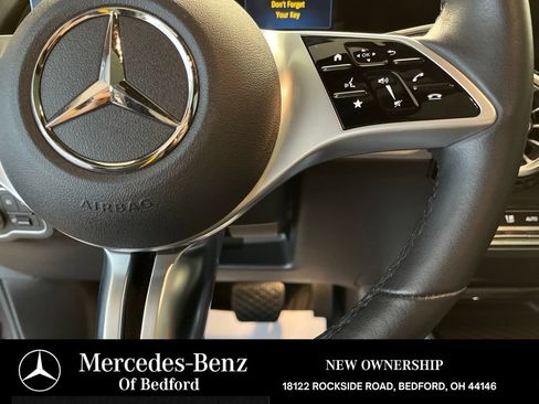 Used 2026 Mercedes-Benz GLB 250 4MATIC image 27