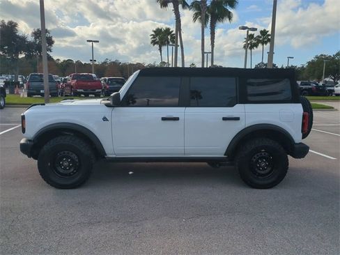 Certified 2023 Ford Bronco Black Diamond image 7