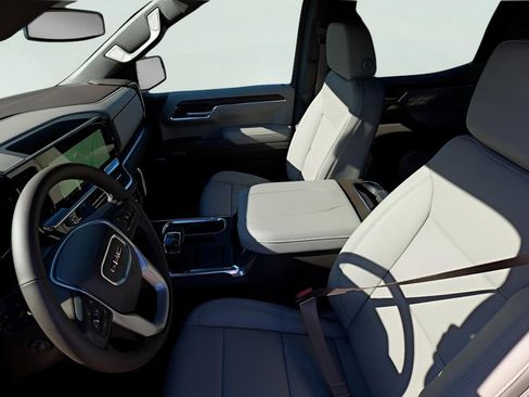 New 2026 GMC Sierra 1500 SLT image 9