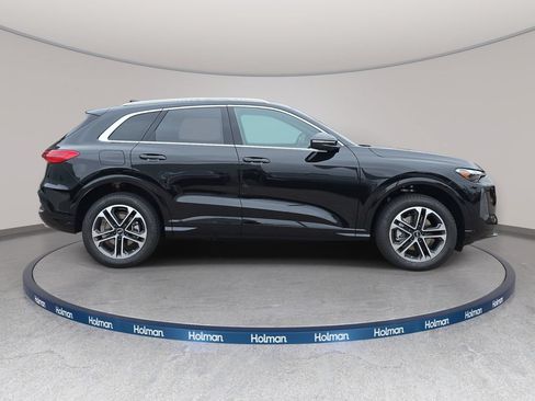 New 2026 Audi Q5 Premium AWD/4WD image 4