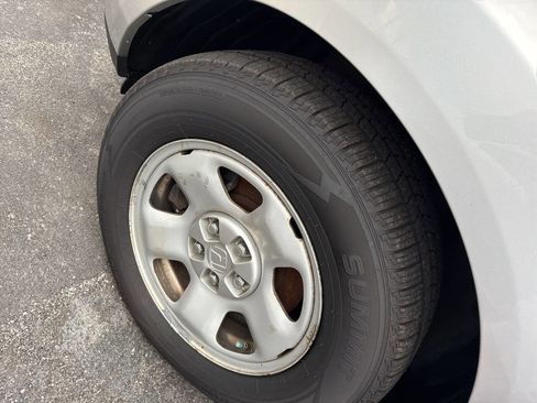 Used 2011 Honda Pilot LX image 8