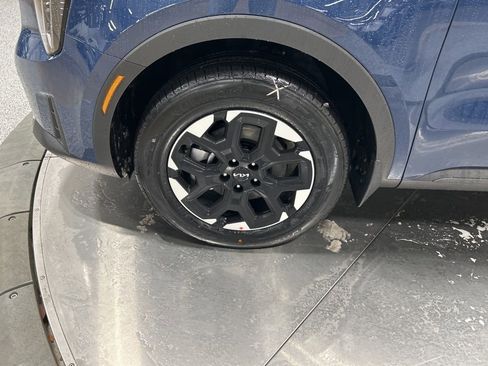 New 2026 Kia Sorento S image 28