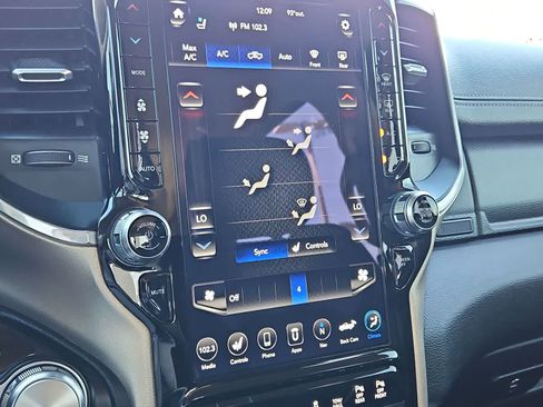 Certified 2021 RAM 1500 Laramie image 30