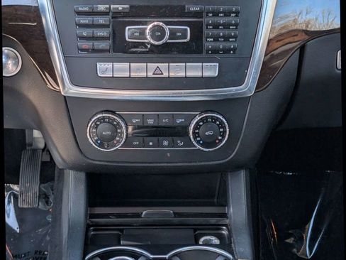Used 2014 Mercedes-Benz ML 350 4MATIC image 16