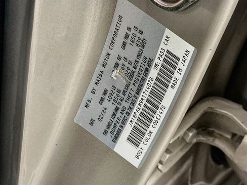 Used 2024 MAZDA MAZDA3 s FWD image 12