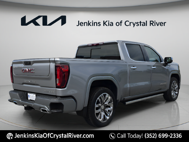Used 2024 GMC Sierra 1500 Denali AWD/4WD image 5