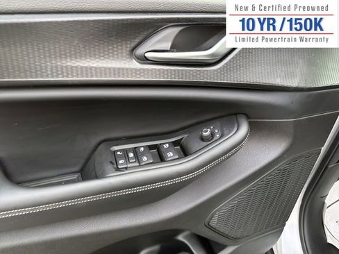 Used 2025 Jeep Grand Cherokee Laredo X w/ Luxury Tech Group I image 16