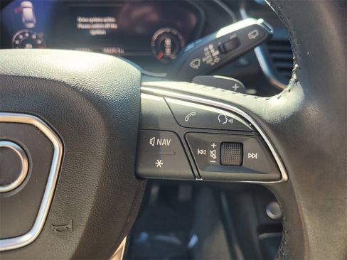 Used 2018 Audi Q5 2.0T Premium Plus w/ Premium Plus Package image 32