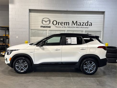 Used 2021 Kia Seltos S image 28