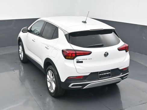 Used 2023 Buick Encore GX Preferred w/ Cold Weather Comfort Package image 18