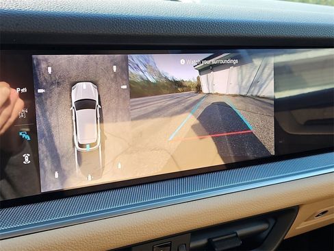 New 2026 Porsche Cayenne S image 13