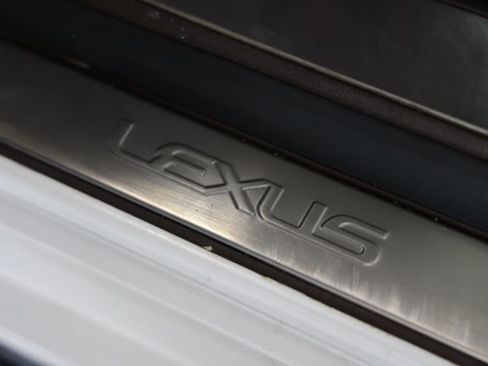 Used 2019 Lexus LS 500 AWD image 26