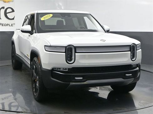 Used 2022 Rivian R1T Launch Edition image 48
